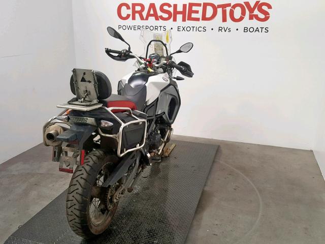 WB10B1504FZ493689 - 2015 BMW F800 GS AD WHITE photo 14