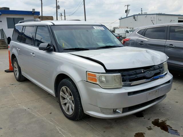 2FMGK5BC2BBD24979 - 2011 FORD FLEX SE SILVER photo 1