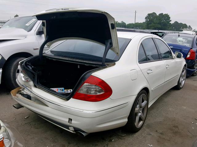 WDBUF56X09B416647 - 2009 MERCEDES-BENZ E 350 WHITE photo 4