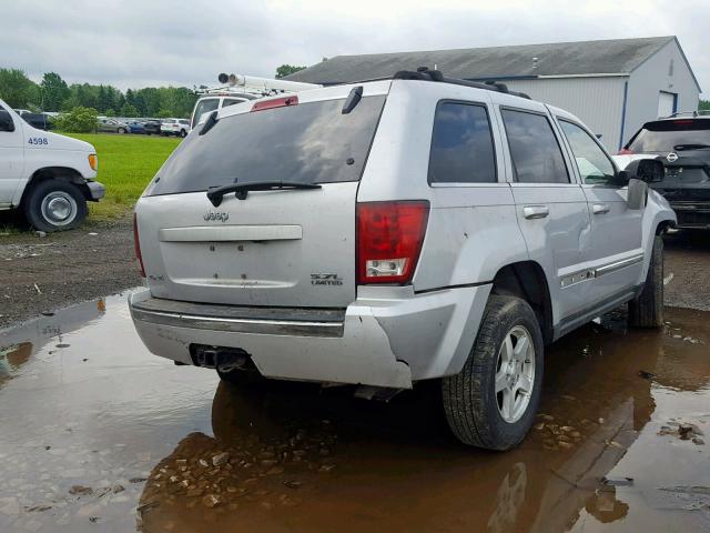 1J4HR58255C671241 - 2005 JEEP GRAND CHER SILVER photo 4