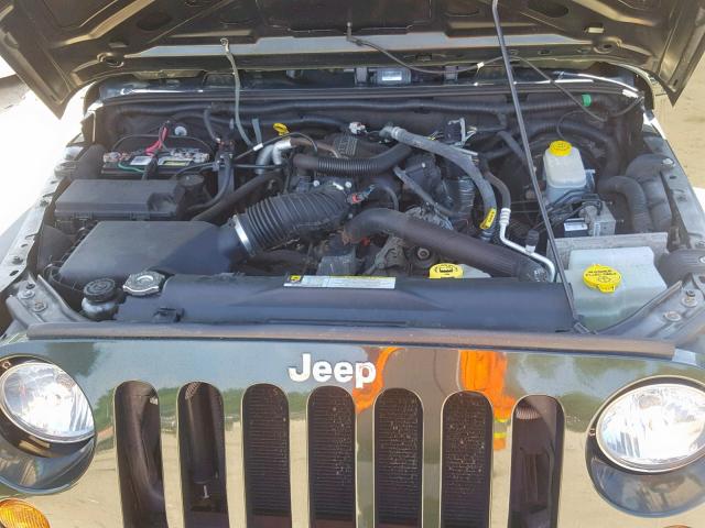 1J4BA3H17AL179989 - 2010 JEEP WRANGLER U GREEN photo 7