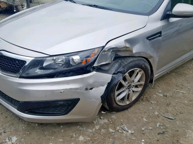 KNAGM4A7XB5110935 - 2011 KIA OPTIMA LX SILVER photo 9