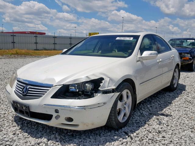 JH4KB16586C009420 - 2006 ACURA RL WHITE photo 2