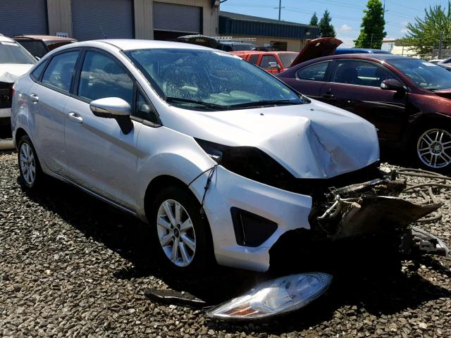 3FADP4BJ1DM119548 - 2013 FORD FIESTA SE SILVER photo 1