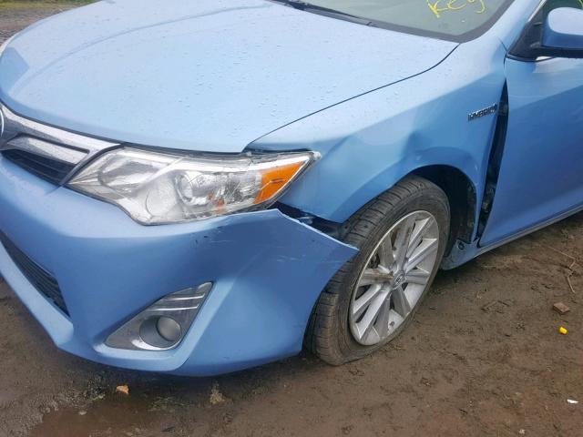 4T1BD1FK0CU060879 - 2012 TOYOTA CAMRY HYBR BLUE photo 9