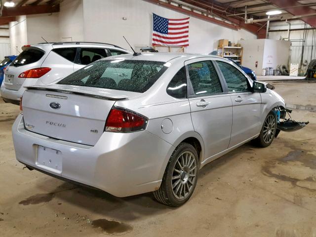 1FAHP3GNXBW111064 - 2011 FORD FOCUS SES SILVER photo 4