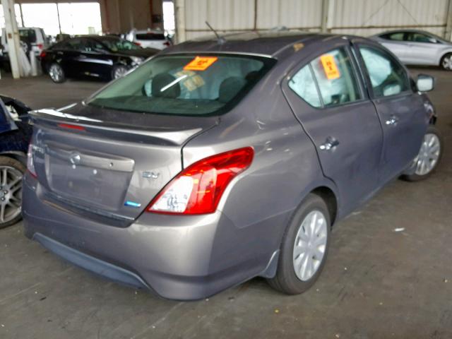 3N1CN7AP3FL942139 - 2015 NISSAN VERSA S GRAY photo 4