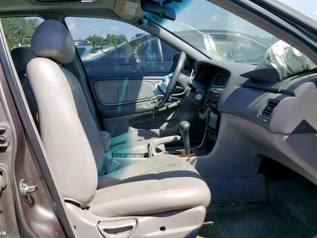 1N4DL01D2WC112550 - 1998 NISSAN ALTIMA XE BROWN photo 5