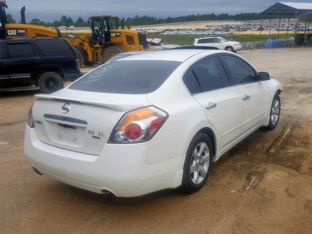 1N4BL21E88N528959 - 2008 NISSAN ALTIMA 3.5 WHITE photo 4