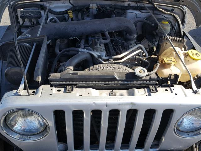 1J4FA49S24P729367 - 2004 JEEP WRANGLER / SILVER photo 7