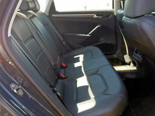 1VWDT7A35HC075939 - 2017 VOLKSWAGEN PASSAT R-L GRAY photo 6