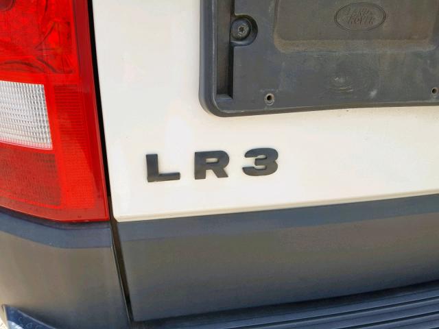 SALAG25455A337152 - 2005 LAND ROVER LR3 HSE WHITE photo 9