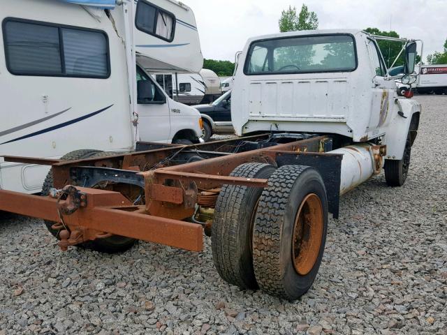 1FDNF70J7MVA27447 - 1991 FORD F700 WHITE photo 4