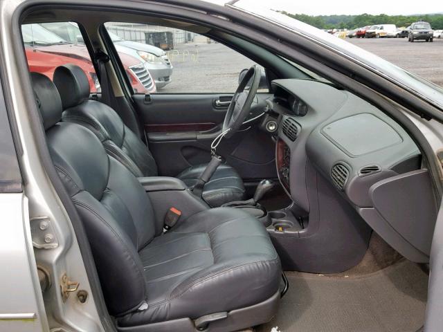 1C3EJ56H9YN103661 - 2000 CHRYSLER CIRRUS LXI SILVER photo 5