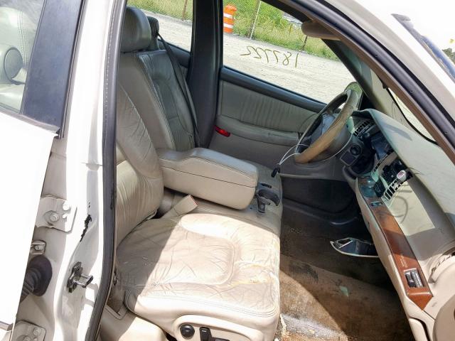 1G4CW54K414241313 - 2001 BUICK PARK AVENU WHITE photo 5