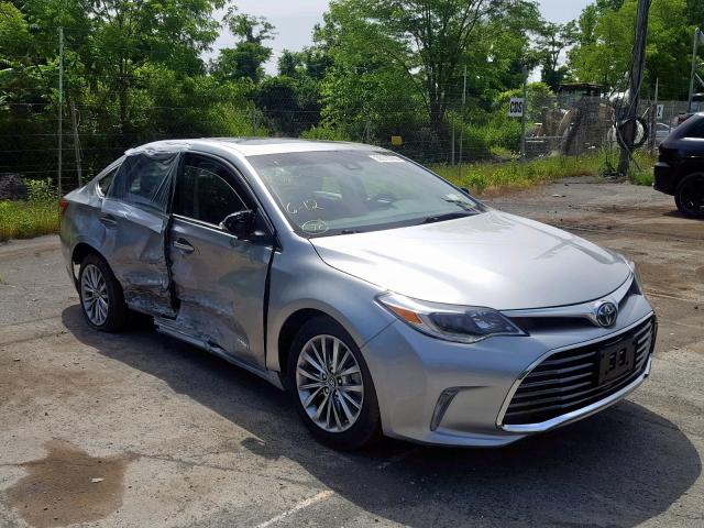 4T1BD1EBXJU060290 - 2018 TOYOTA AVALON HYB SILVER photo 1