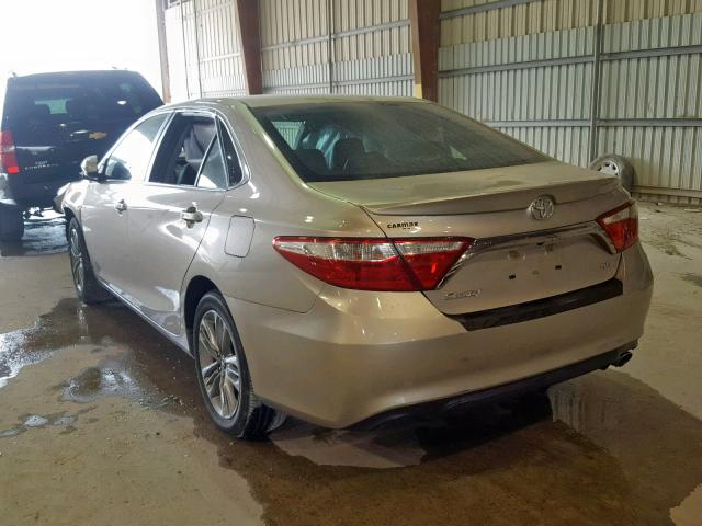 4T1BF1FK5GU255019 - 2016 TOYOTA CAMRY LE GOLD photo 3