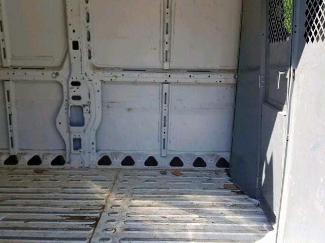 3C6TRVDG5JE133750 - 2018 RAM PROMASTER 白色 照片 6