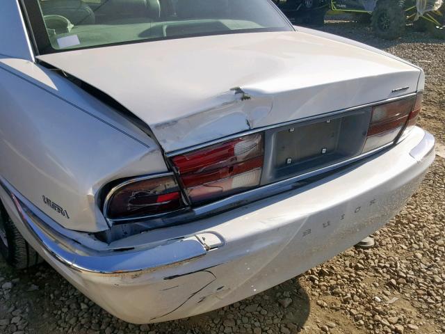 1G4CU5215X4650980 - 1999 BUICK PARK AVENU WHITE photo 9