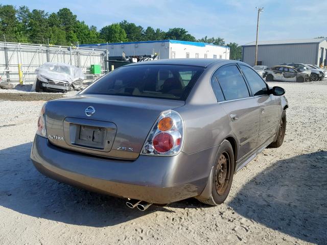 1N4AL11D54C117490 - 2004 NISSAN ALTIMA BAS GRAY photo 4