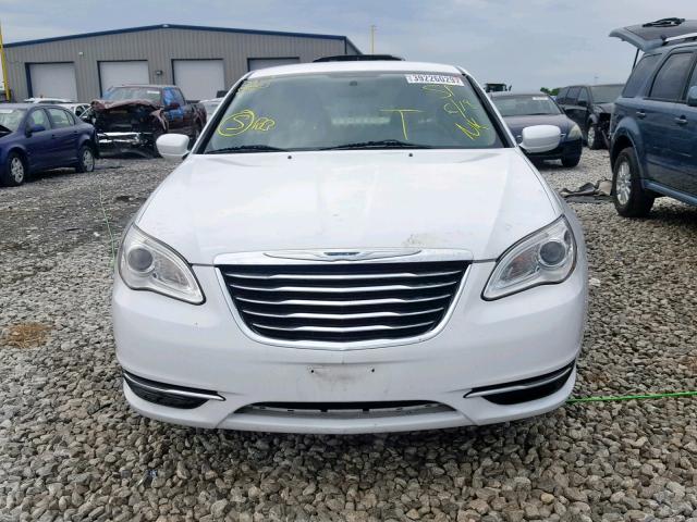 1C3CCBBG1CN283112 - 2012 CHRYSLER 200 TOURIN WHITE photo 9