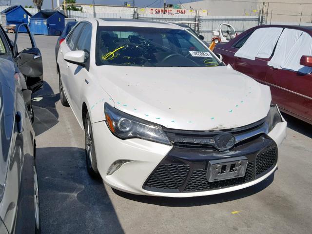 4T1BD1FK9FU152867 - 2015 TOYOTA CAMRY HYBR WHITE photo 1