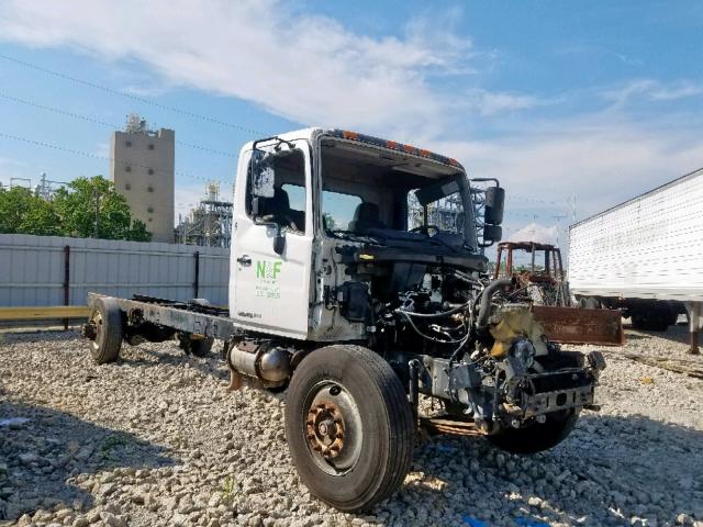 5PVNJ8JVXB4S53012 - 2011 HINO 258/268 WHITE photo 1