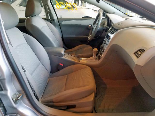 1G1ZC5E02CF124334 - 2012 CHEVROLET MALIBU 1LT SILVER photo 5