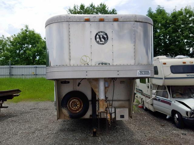 4LAAH2125TE000877 - 1996 HORS TRAILER WHITE photo 5