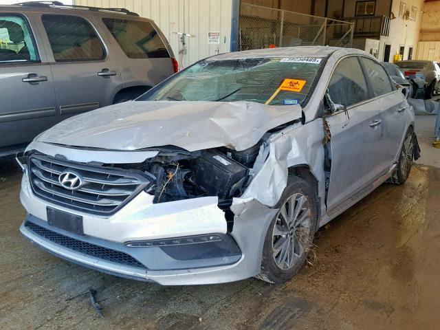 5NPE34AF0FH173701 - 2015 HYUNDAI SONATA SPO SILVER photo 2