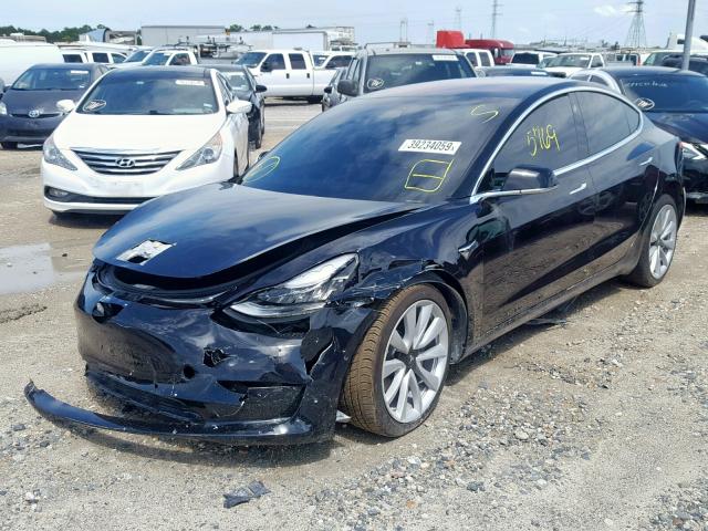 5YJ3E1EB7JF071343 - 2018 TESLA MODEL 3 BLACK photo 2