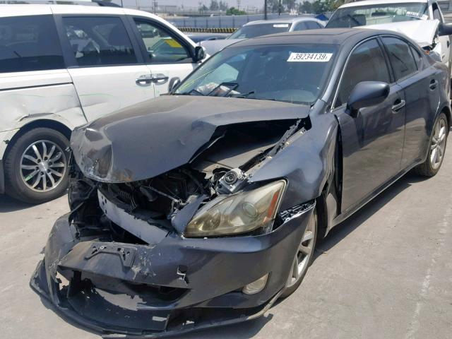 JTHBK262462016639 - 2006 LEXUS IS 250 GRAY photo 2