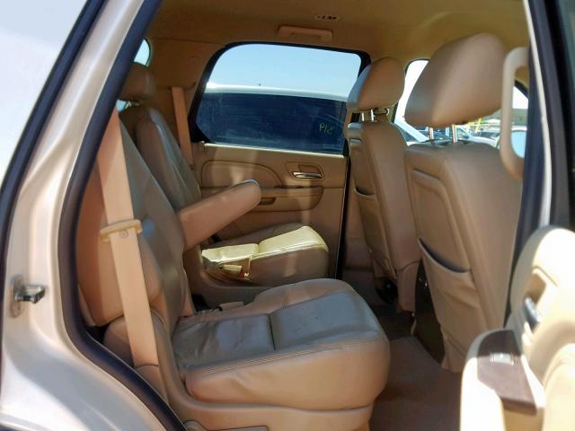 1GYUKAEF0AR112237 - 2010 CADILLAC ESCALADE WHITE photo 6