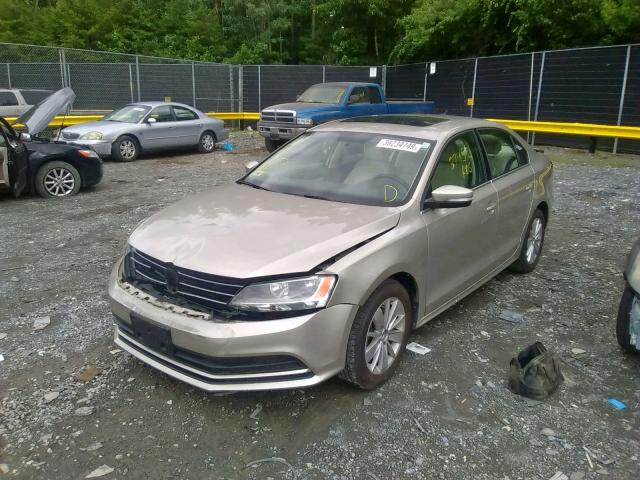 3VWD17AJXFM250573 - 2015 VOLKSWAGEN JETTA SE TAN photo 2