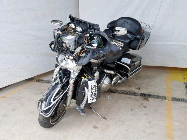 1HD1FCW163Y620344 - 2003 HARLEY-DAVIDSON FLHTCUI BLACK photo 2