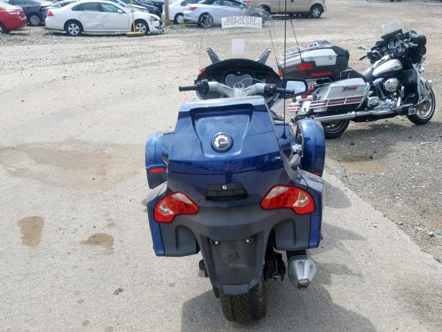 2BXJBKC17AV001238 - 2010 CAN-AM SPYDER ROA BLUE photo 9