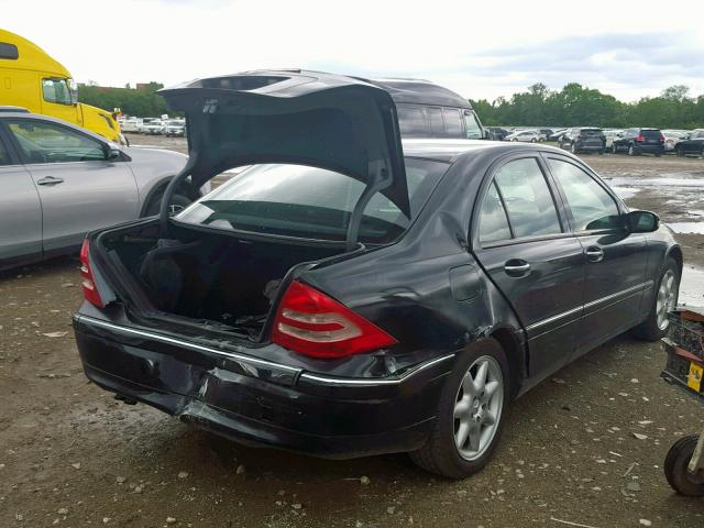 WDBRF64J61F087587 - 2001 MERCEDES-BENZ C 320 BLACK photo 4