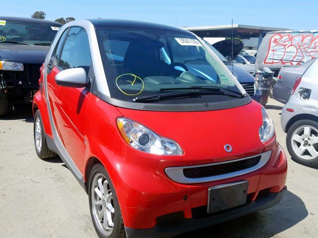 WMEEJ31XX9K249084 - 2009 SMART FORTWO PUR RED photo 1