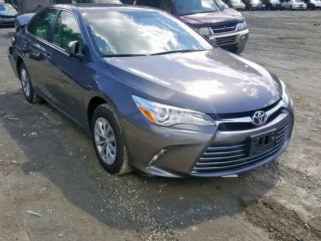4T1BF1FK6HU394707 - 2017 TOYOTA CAMRY LE GRAY photo 1