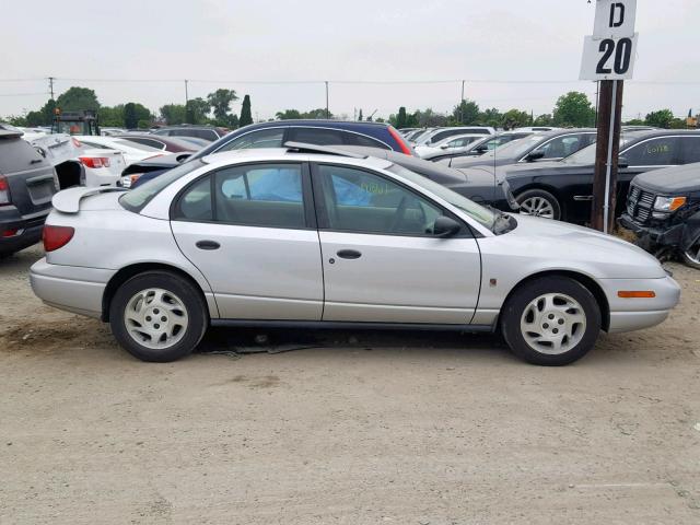 1G8ZF528X2Z245936 - 2002 SATURN SL SILVER photo 9