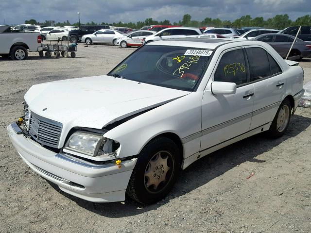 WDBHA29G0YA799410 - 2000 MERCEDES-BENZ C 280 WHITE photo 2