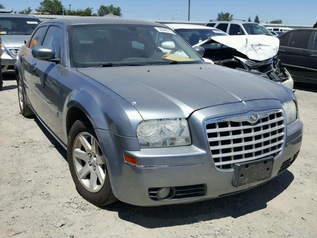 2C3KA53G37H877393 - 2007 CHRYSLER 300 TOURIN GRAY photo 1