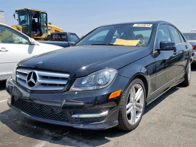 WDDGF4HB9DA742932 - 2013 MERCEDES-BENZ C 250 BLACK photo 2