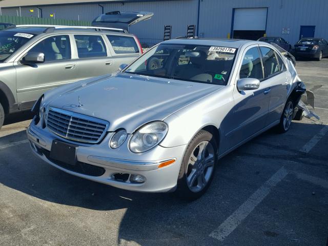 WDBUF56J66A900707 - 2006 MERCEDES-BENZ E 350 SILVER photo 2