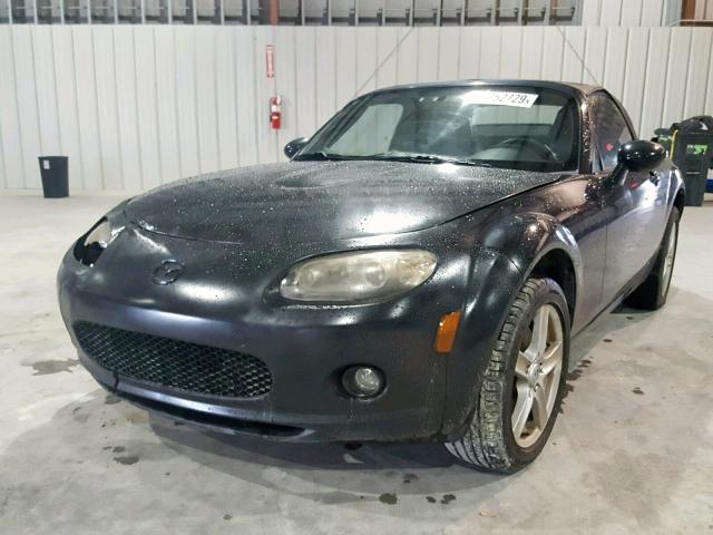 JM1NC25F360108367 - 2006 MAZDA MX-5 MIATA BLACK photo 2