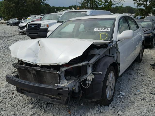 4T1BK36BX7U178025 - 2007 TOYOTA AVALON XL WHITE photo 2