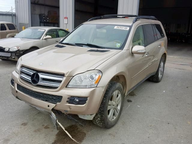 4JGBF71E17A213047 - 2007 MERCEDES-BENZ GL450 GOLD photo 2