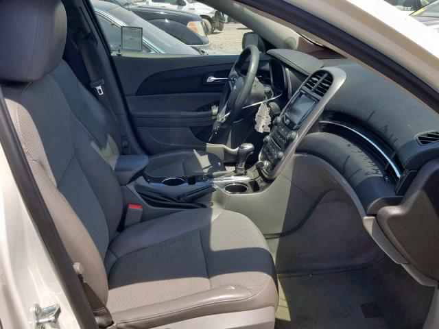 1G11C5SL2EF274183 - 2014 CHEVROLET MALIBU 1LT თეთრი ფოტო 5