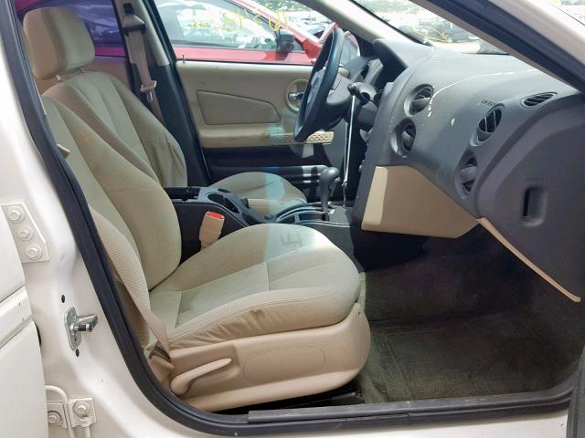 2G2WP522X51338765 - 2005 PONTIAC GRAND PRIX WHITE photo 5