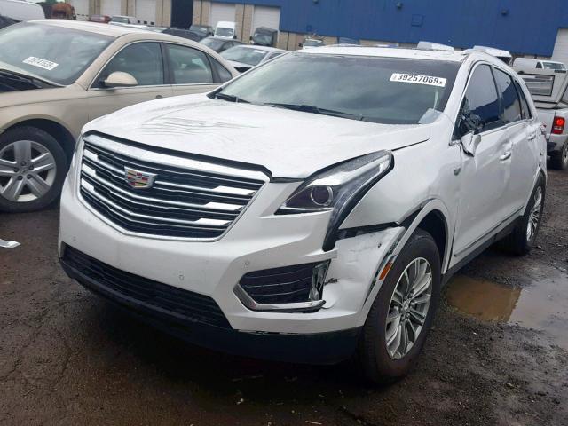 1GYKNDRS9KZ192758 - 2019 CADILLAC XT5 LUXURY WHITE photo 2